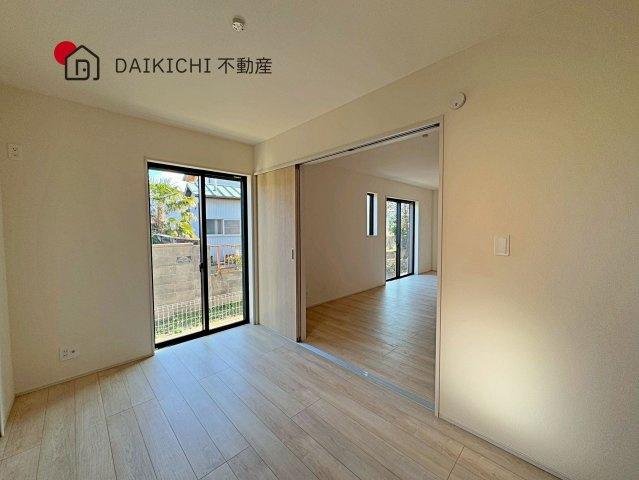 【洋室】 | 鴻巣市天神4丁目234番　新築戸建　全2棟　B号棟