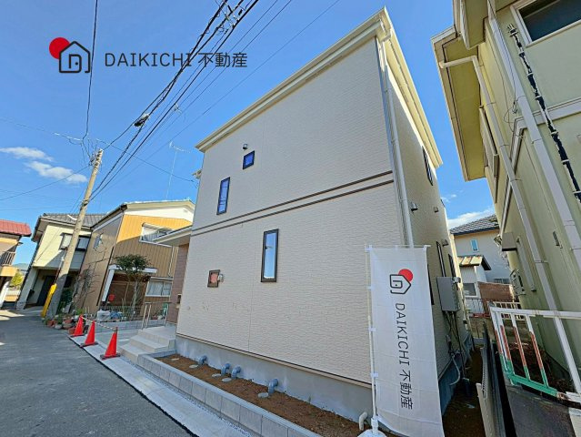 【前面道路含む現地写真】 | 鴻巣市天神4丁目234番　新築戸建　全2棟　B号棟