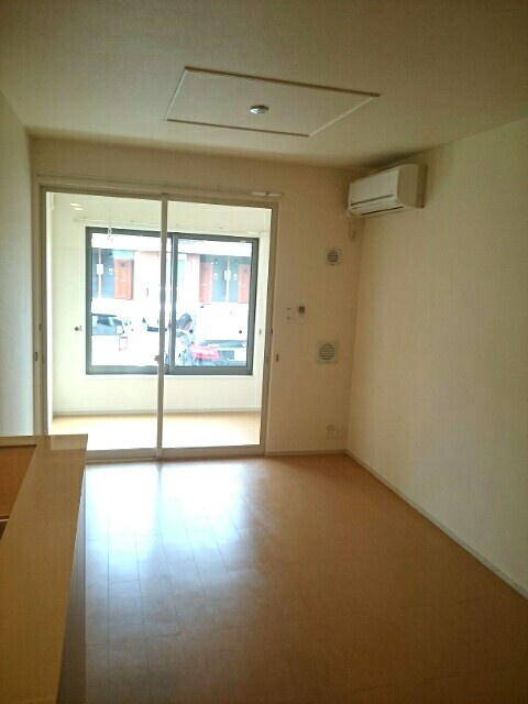 グランハピネス　Ⅵの居間・リビング|居室・リビング