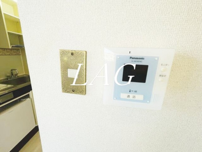 【セキュリティ】 | オリエンタル新丸子Ⅱ | モニター付インターホンです。