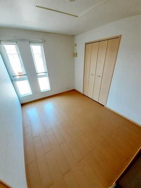 サニーレジデンス　Ａの居間・リビング|その他