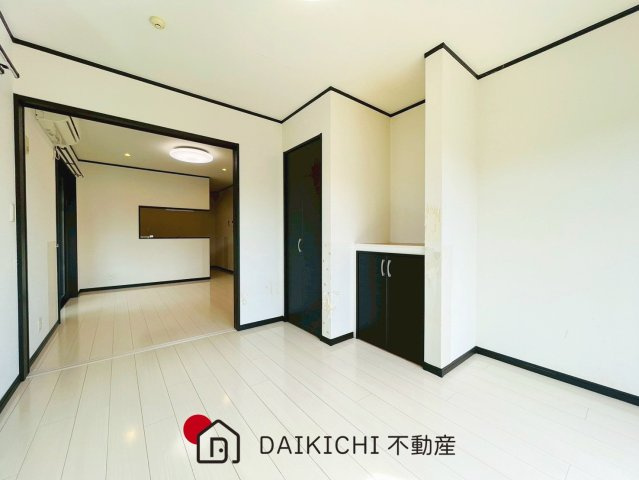 【居間・リビング】 | 北本市石戸宿2丁目　中古戸建