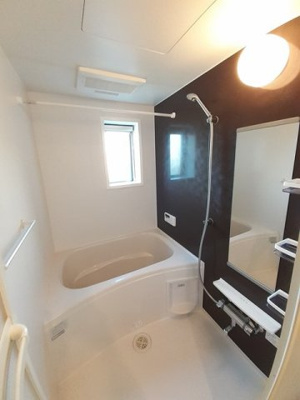 【浴室】 | フェニックス | ゆったり過ごせるお風呂です