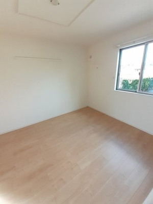 【内装】 | フェニックス | 明るい室内です