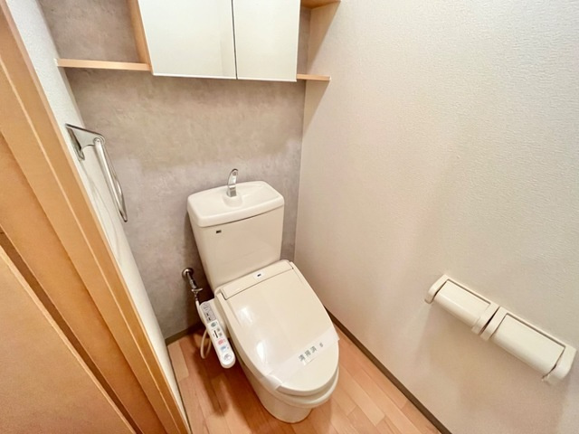 ビバーチェのトイレ|シャワー付トイレ