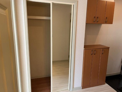 【収納】 | サザンクロスⅡ | 玄関先の収納スペースです