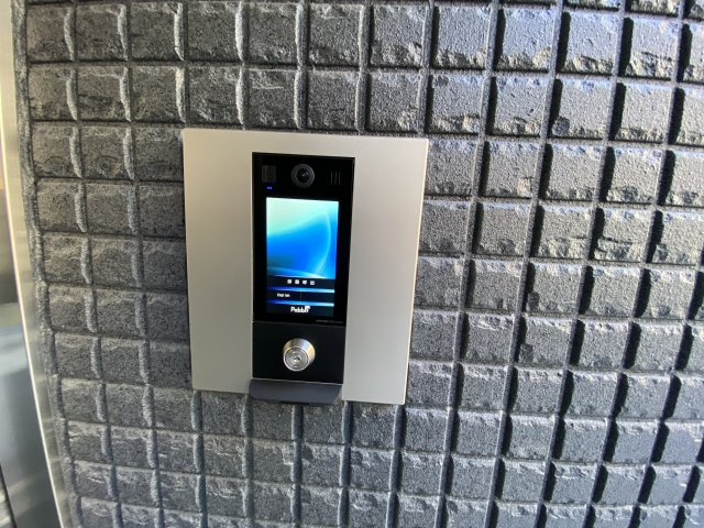 ミューズ新小岩のセキュリティ|オートロックです☆