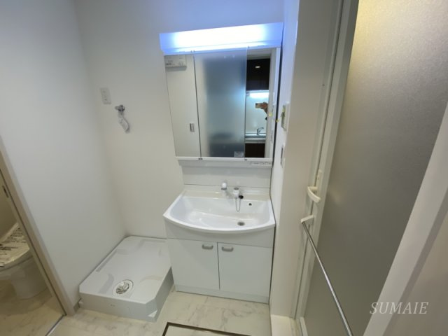 ミューズ新小岩の独立洗面台|使いやすい独立洗面台です☆