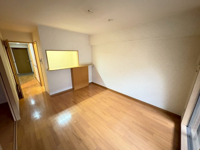 シャングリア丸太の居間・リビング