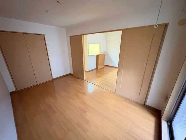 シャングリア丸太の居間・リビング