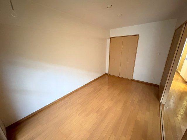 シャングリア丸太の居間・リビング