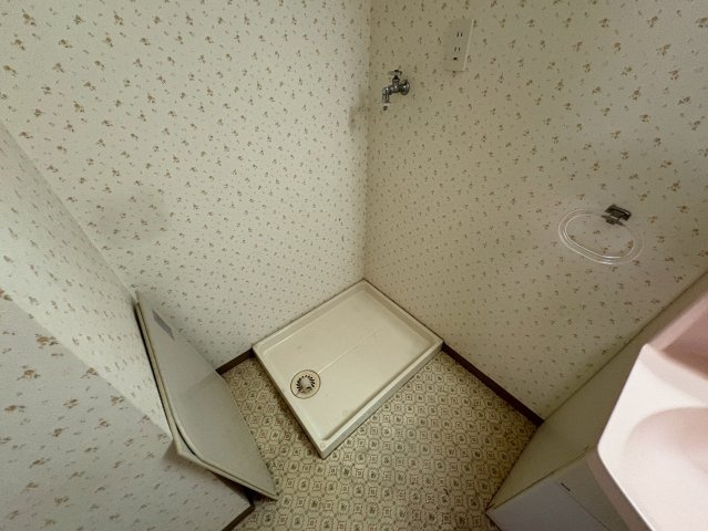 シャングリア丸太の設備