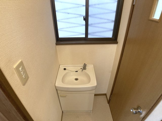 神戸市北区鈴蘭台西町３丁目の一戸建ての洗面所|洗面台付き