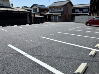 【駐車場】