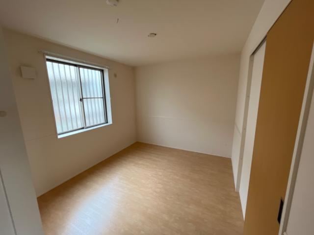 ボヌール・ハルの寝室|洋室