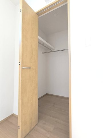 【収納】 | ドミール大島Ⅶ　A | ウォークインクローゼット