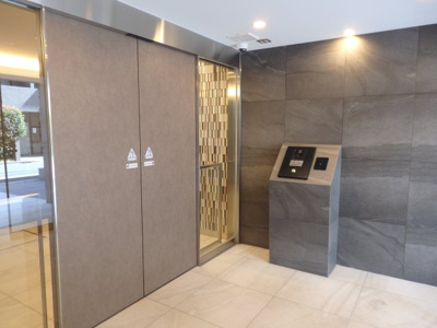 【エントランス】 | ルジェンテ早稲田