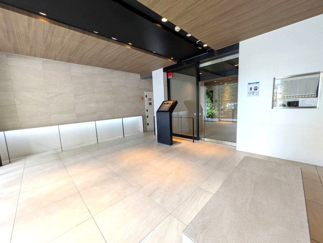 ガリシア中野弥生の浴室|エントランス