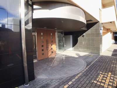 【エントランス】 | セレブランド堀田駅前【名古屋市賃貸・ペット可】