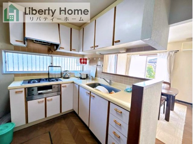 常陸太田市真弓町　中古戸建のキッチン