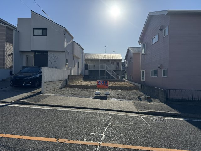 名古屋市天白区焼山2丁目の前面道路含む現地写真