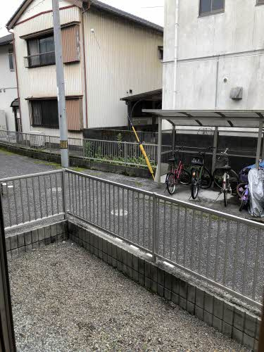 クオレール大橋A棟の庭