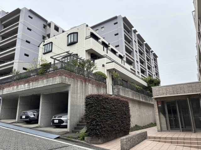 あざみ野南貸事務所の画像