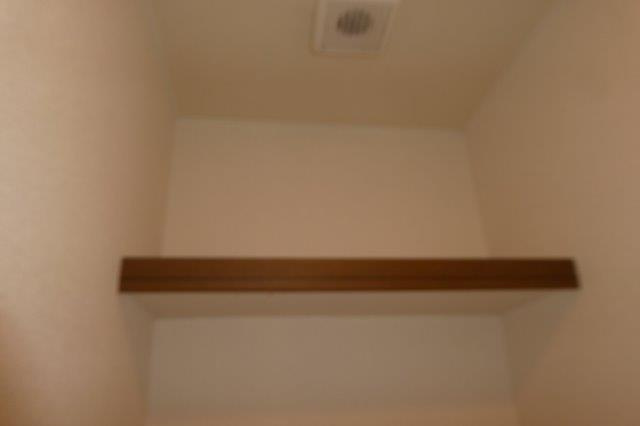 プリメール老松のトイレ|トイレ棚