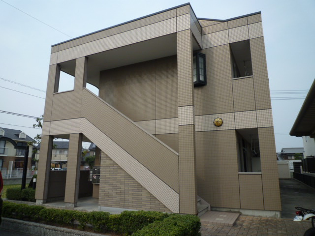 プリメール老松の外観