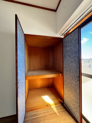 大州タワーの収納