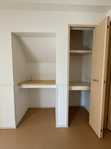 Ｊ－ＷＩＳＨの内装