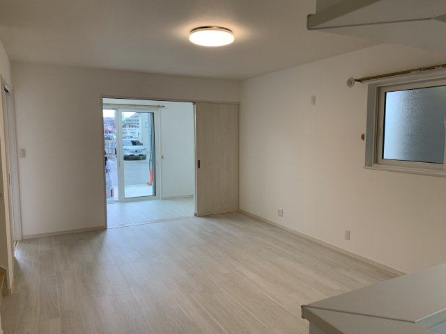 神戸市西区伊川谷町有瀬　一戸建ての居間・リビング