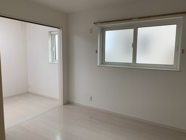 神戸市西区伊川谷町有瀬　一戸建ての洋室