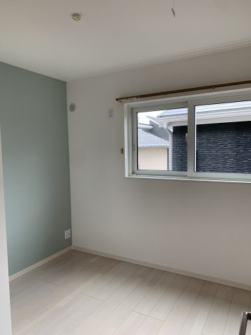 神戸市西区伊川谷町有瀬　一戸建ての洋室