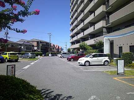 ヴューシティ矢野の駐車場