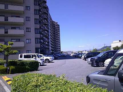 ヴューシティ矢野の駐車場