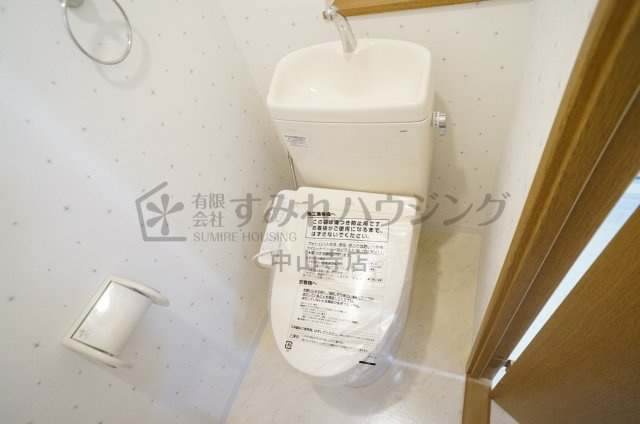 ツインエクセルダイドーのトイレ|参考、同建物・同間取りの号室