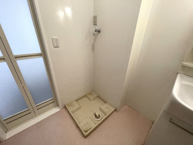 ディアコートⅠ（桜丘2丁目）の洗面所|室内洗濯機置き場