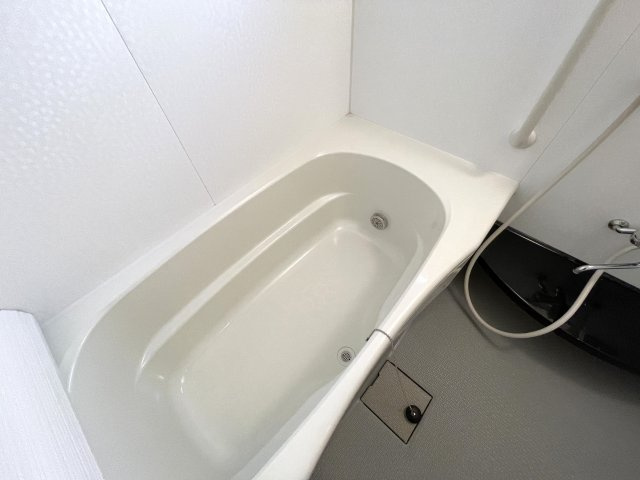 ディアコートⅠ（桜丘2丁目）の浴室|追い焚き