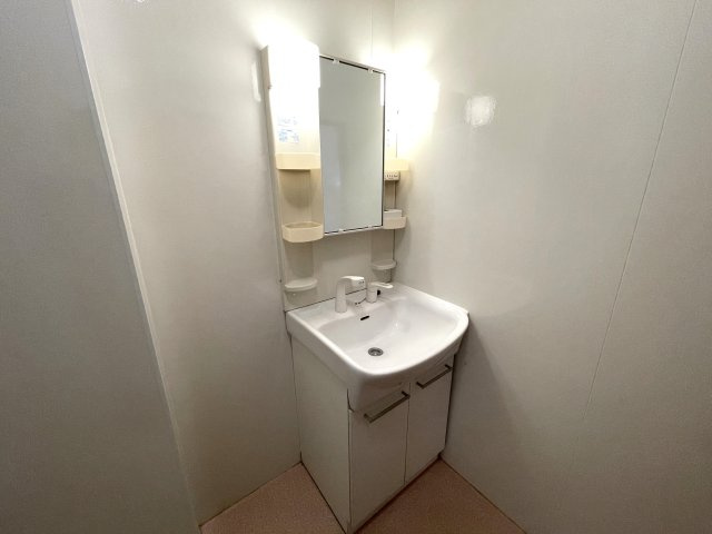 ディアコートⅠ（桜丘2丁目）の洗面所|独立洗面台