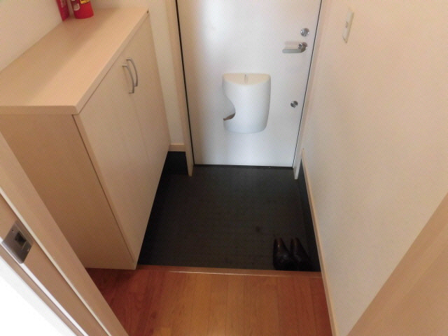 アルムレジェンドⅢの玄関