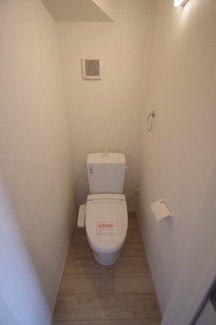 【トイレ】 | 【仲介手数料無料！！】稲城市平尾2丁目　新築戸建て（全1棟）1号棟　7499万円