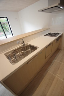 【キッチン】 | 【仲介手数料無料！！】稲城市平尾2丁目　新築戸建て（全1棟）1号棟　7499万円