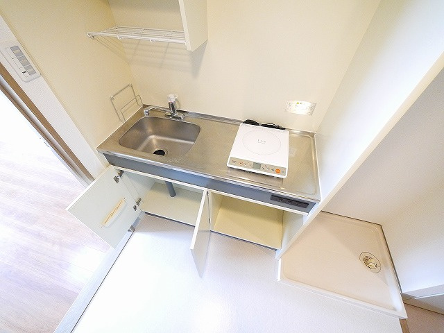 アーバンエース新大宮パルのキッチン|きれいなキッチンです