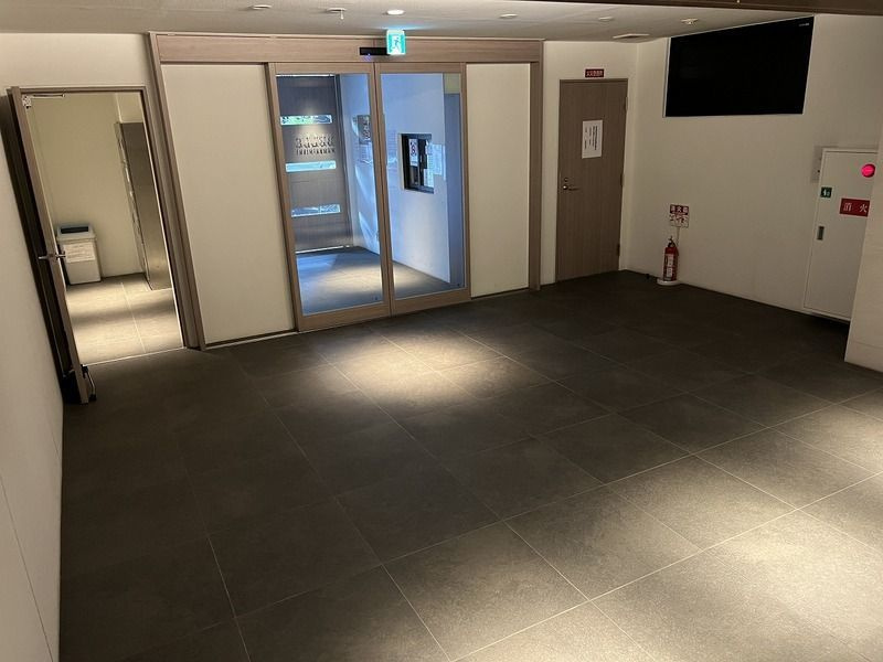 ベルエ難波西のエントランス