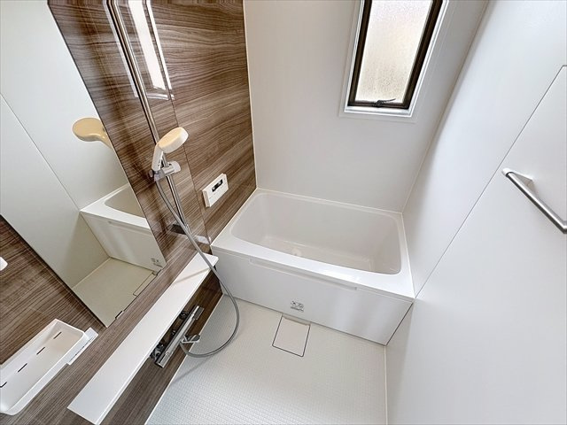 第2ニューハイム桜ヶ丘の浴室