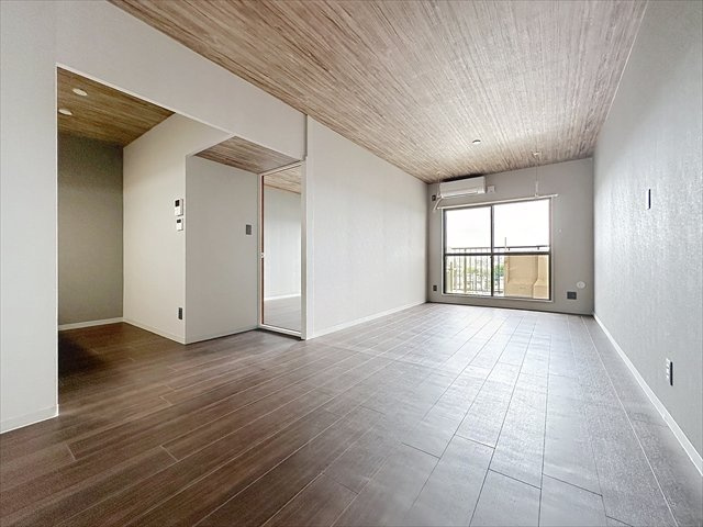 第2ニューハイム桜ヶ丘の居間・リビング