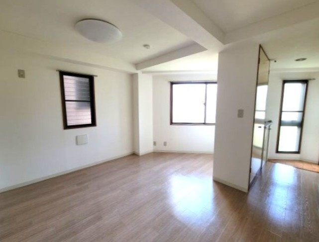 【居間・リビング】