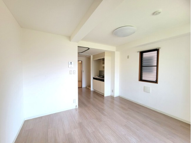 【居間・リビング】