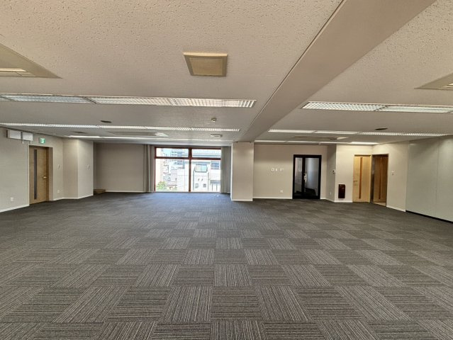 リードシー東上野ビルの内装